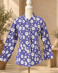 Chamarra reversible de algodón violeta con flores blancas – Sundarata