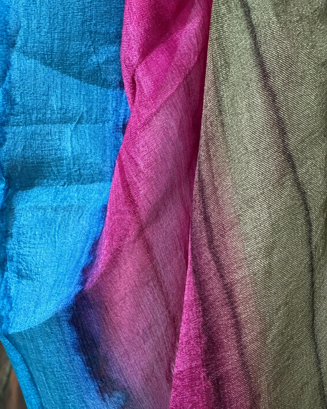 Mascada Degradada · Azul, Fucsia y Verde Olivo