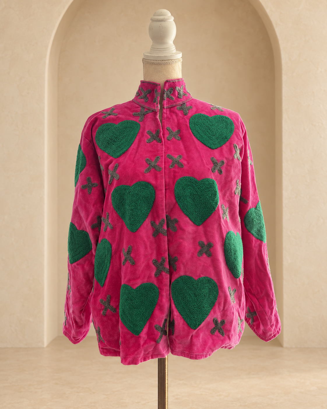 Blazer Suzani Velvet · Corazones Fucsia
