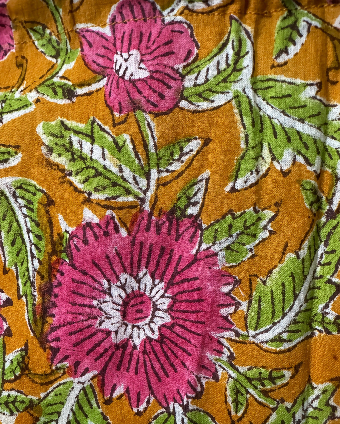 Kaftán Medio Estampado · Jardín Mostaza