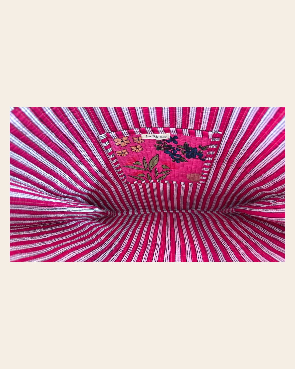 Interior a rayas rosa, blanco y negro con bolsillo de tote de algodón – Sundarata